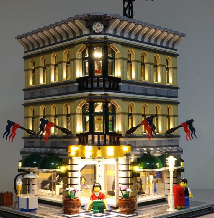 Lego set 10211 deals