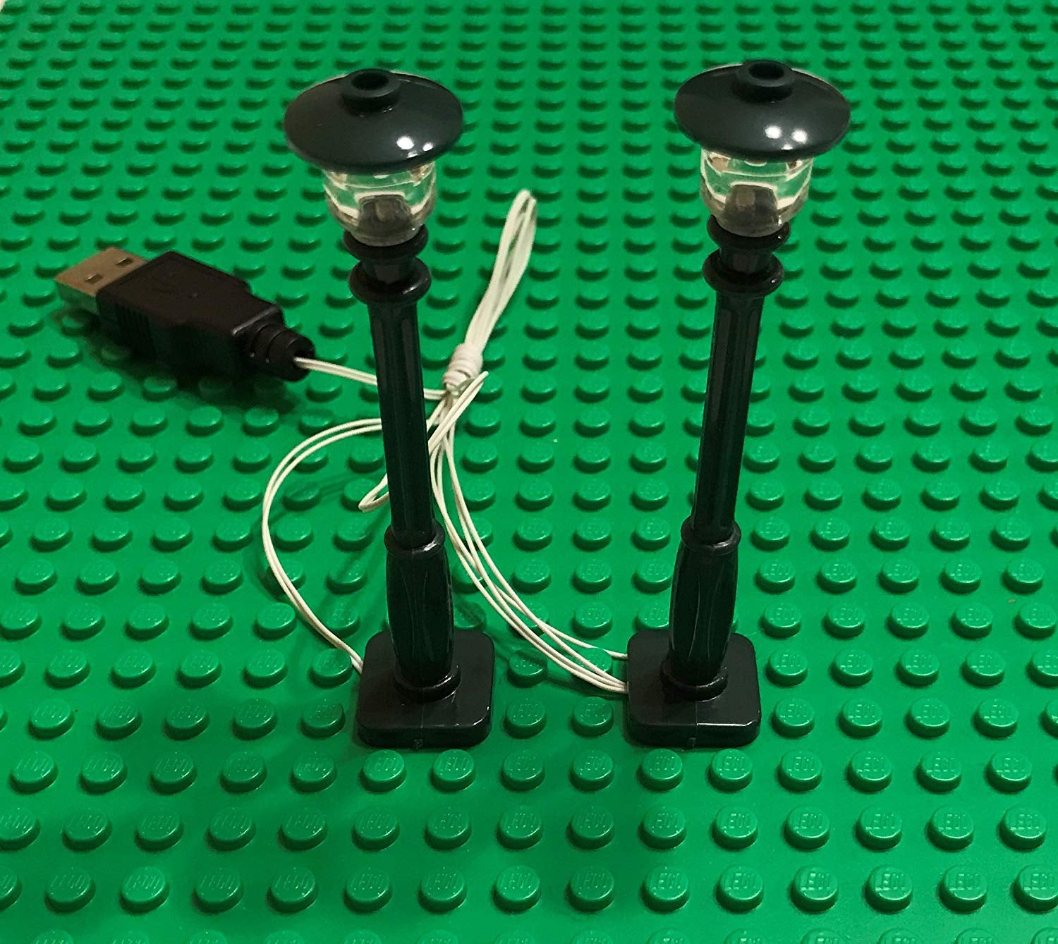 USB Powered LED Light Kit with Flashing lamp Post for Lego 10228