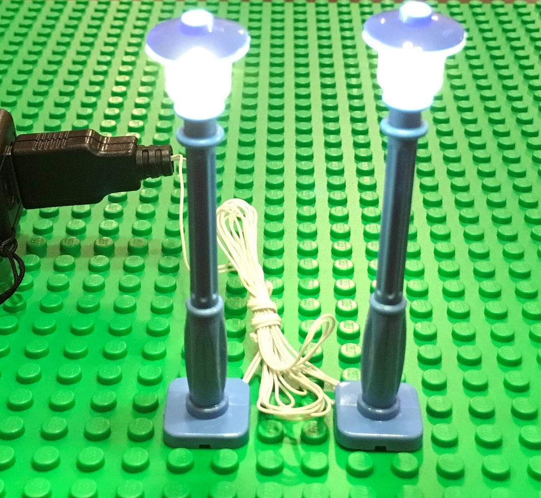 New 2 blue Lamp Post led street light for lego usb connected 2 posts